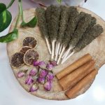 دورچین کنار چای